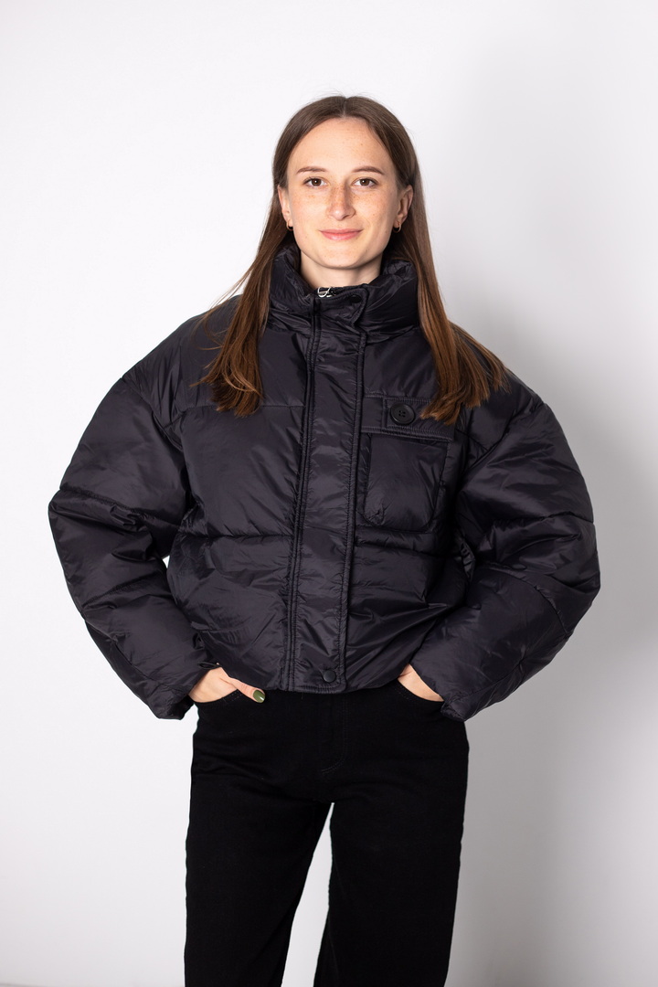 Куртка жіноча